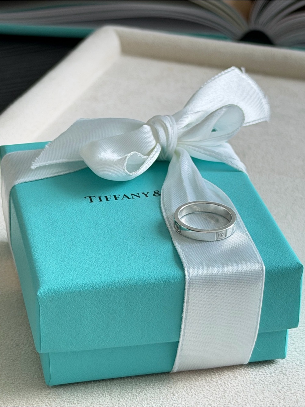 Tiffany & Co. Atlas Band Ring in Sterling Silver size 5 - Picture 6 of 15